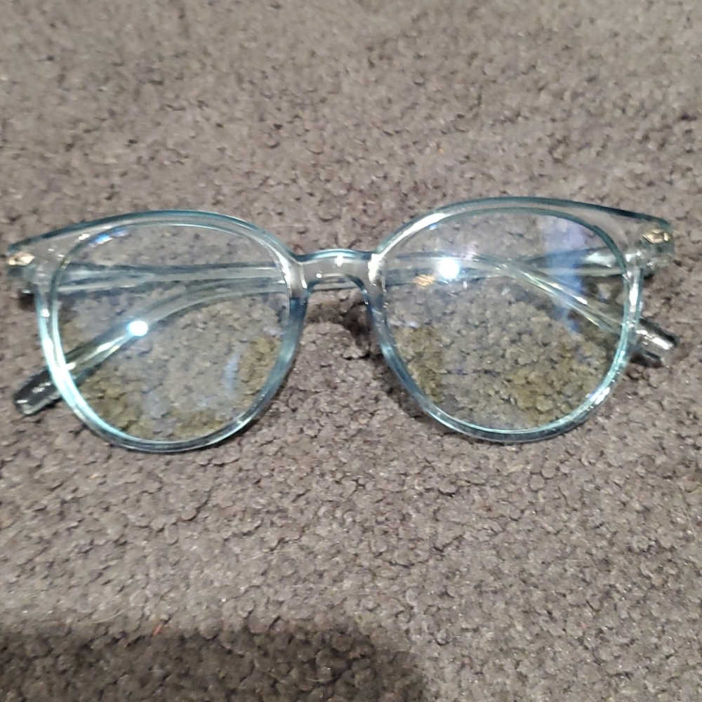 Blue light filter glasses